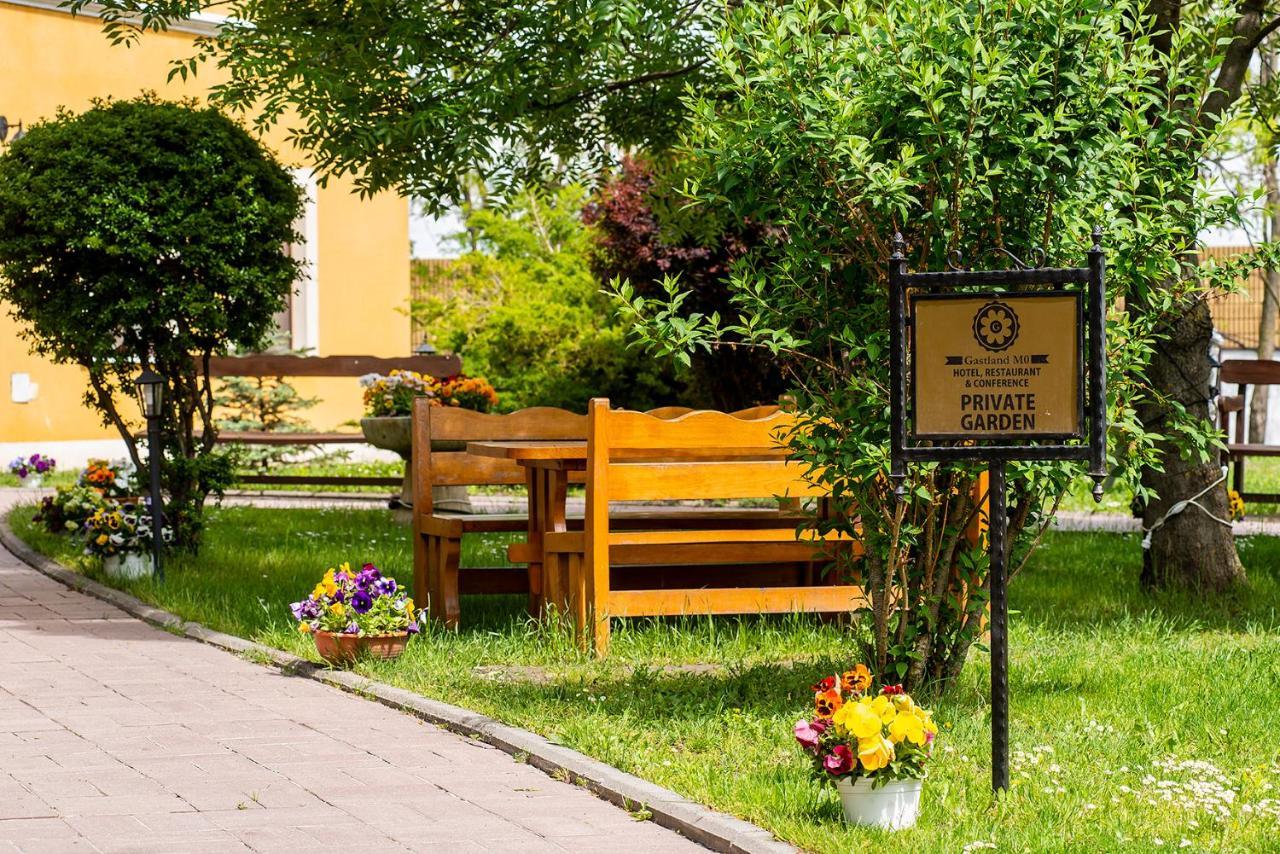 Gastland M0 Hotel & Conference Center Szigetszentmiklos Exterior photo